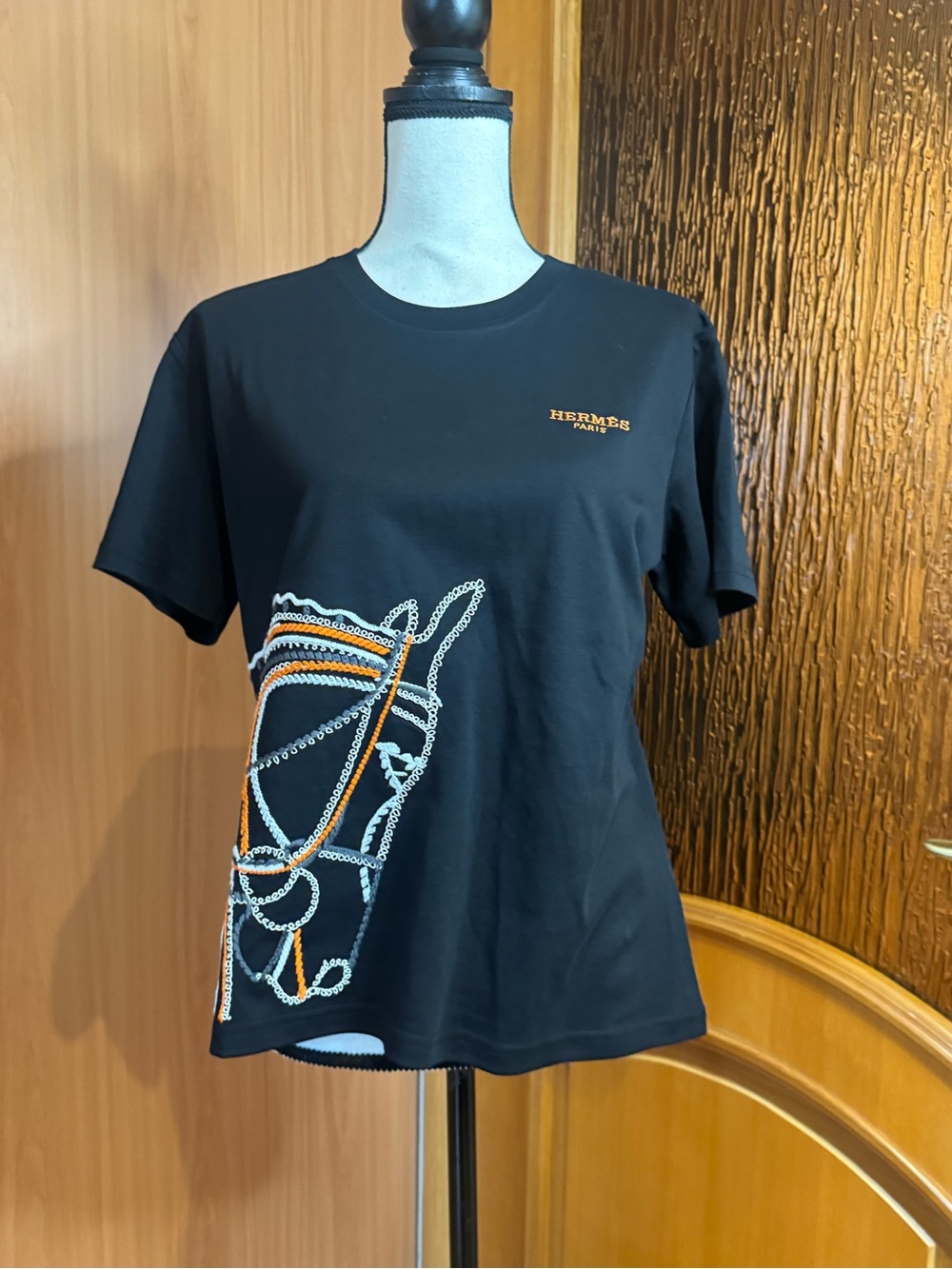 Hermes Black Short Sleeve cotton Tee with Orange & White Embroidery Sz L - Picture 13 of 16